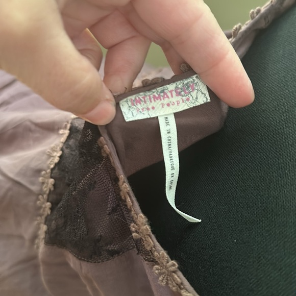 😇👗💎FREE PEOPLE Pieced Lace Tunic Mulberry - Picture 7 of 11